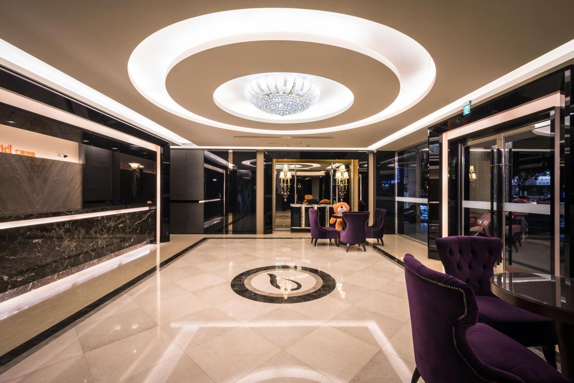 Ren Mei Fashion Hotel Taichung Dış mekan fotoğraf