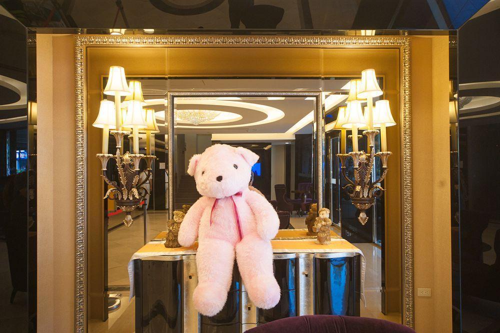 Ren Mei Fashion Hotel Taichung Dış mekan fotoğraf