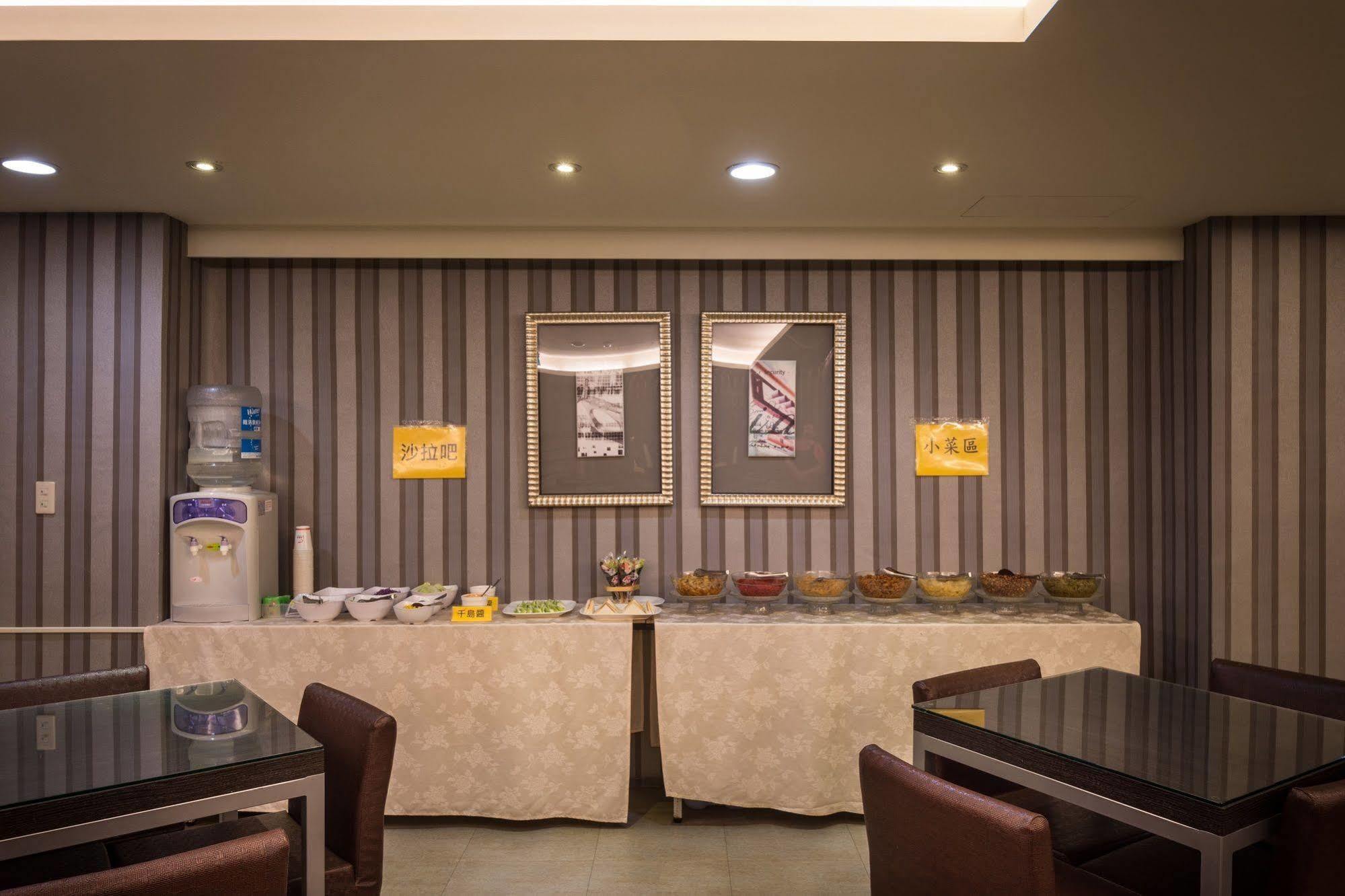 Ren Mei Fashion Hotel Taichung Dış mekan fotoğraf